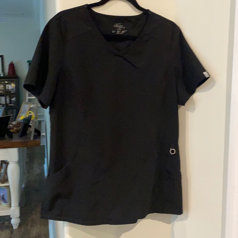 Cherokee Infinity scrub top